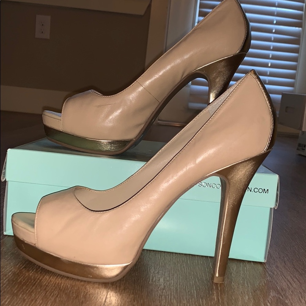 Jessica Simpson Open Toe Platform - image 1